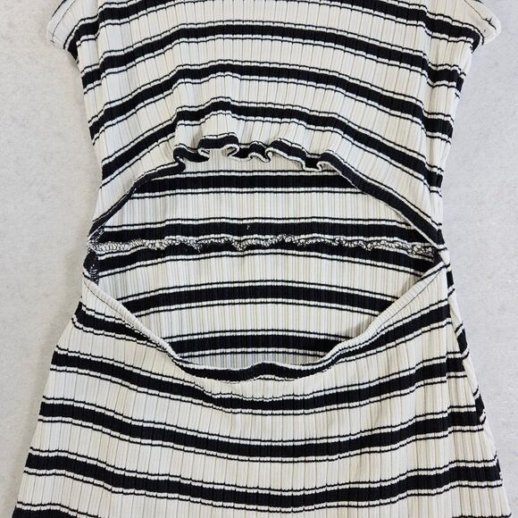 Volcom Mini Dress Womens M Black White Stone Stripe Open Back Stretch Summer - Picture 3 of 16